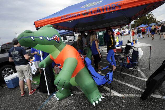 use your tailgate canopy tent at the tailgate on gameday.